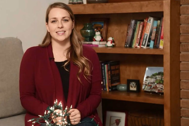 MISC_Grab Your Gloves Holiday Lights