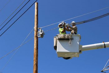 T&D_Line Tech Spacer Training_duo