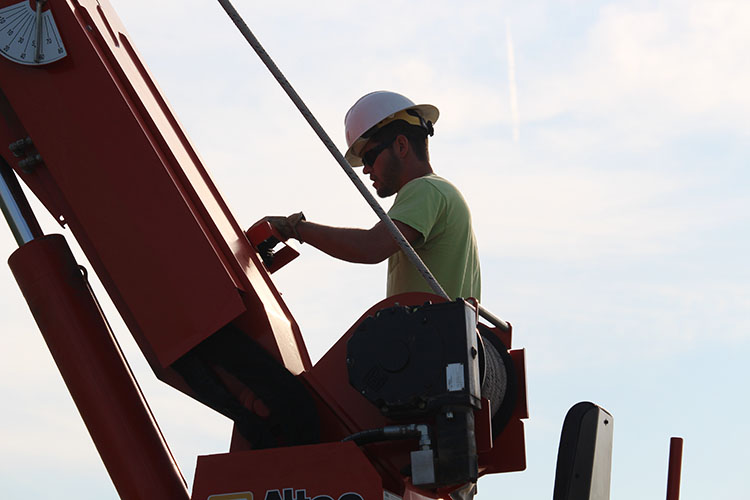 T&D_Apprentice Wrap Job_auger